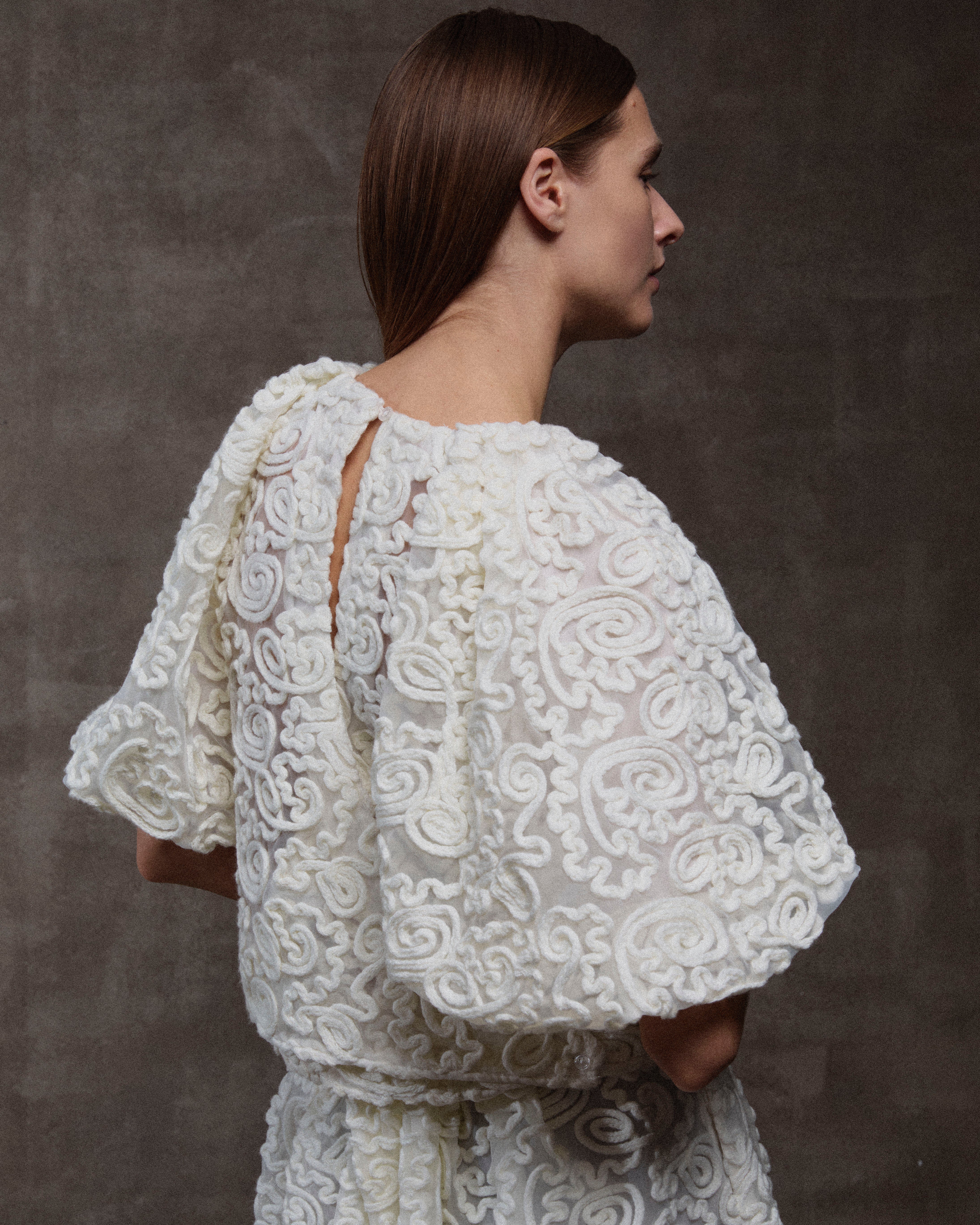 ATELIER TAKTIL - NABIA MESH BALLON BLUSE ECRU