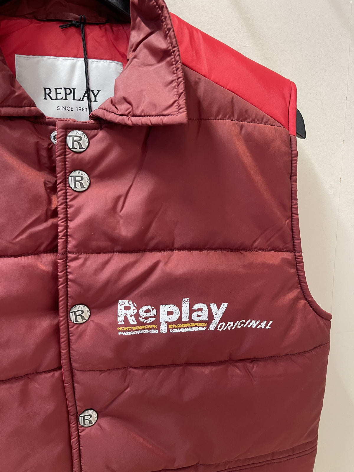 REPLAY - W0013 VATTERET VEST RØD
