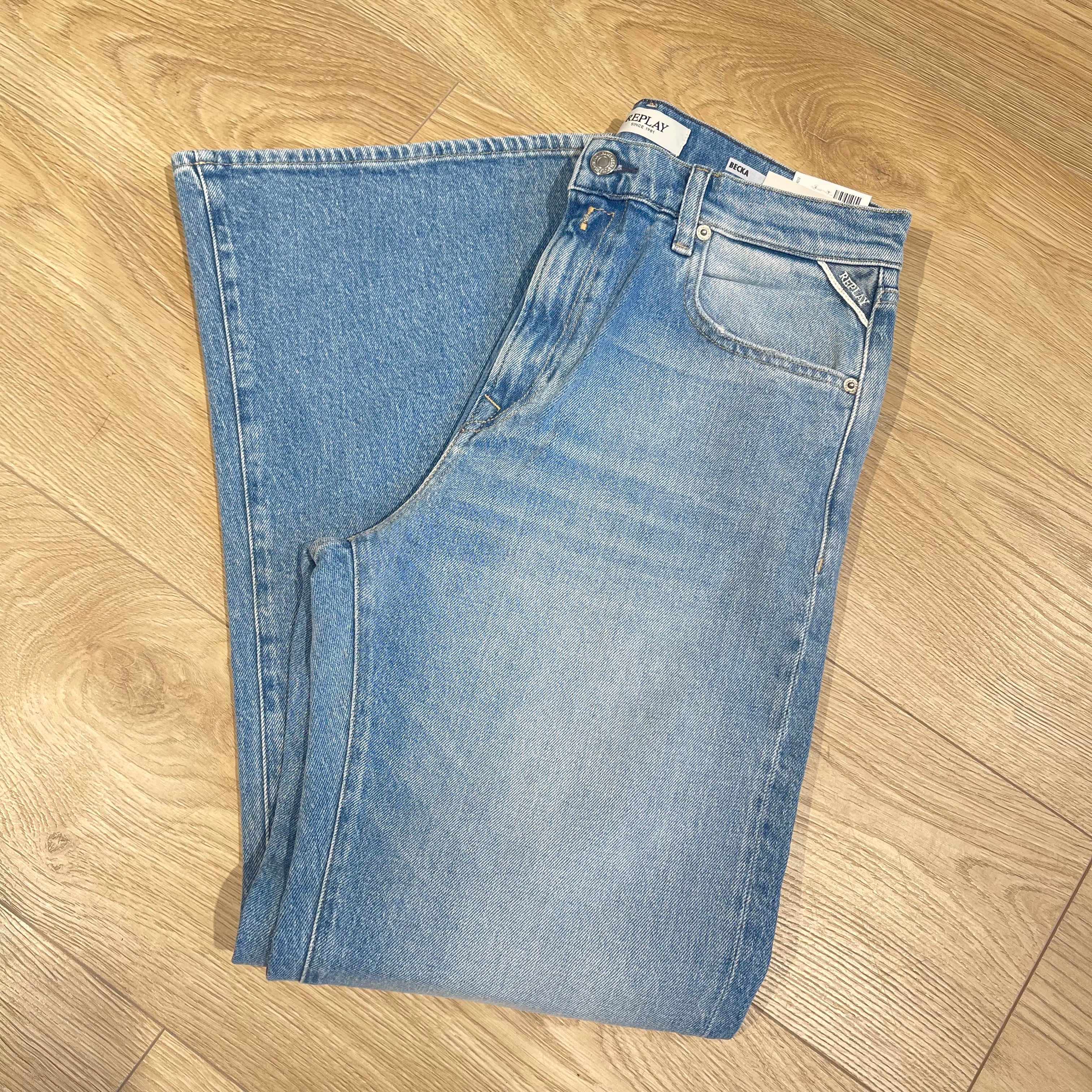 REPLAY - BECKA MID WAIST FLARED LIGHT DENIM