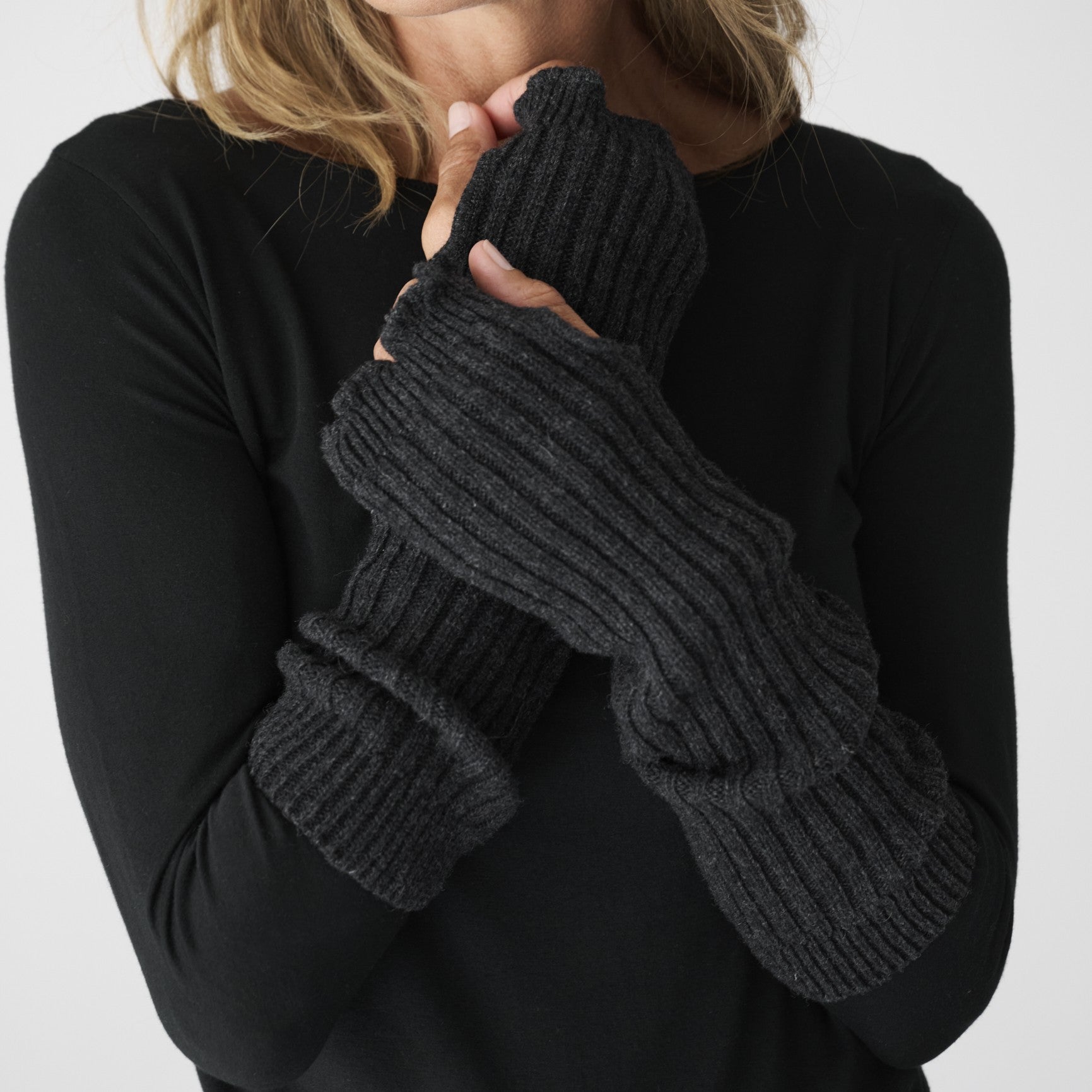 MOSHI MOSHI - ARMVARMERE CHARCOAL MELANGE