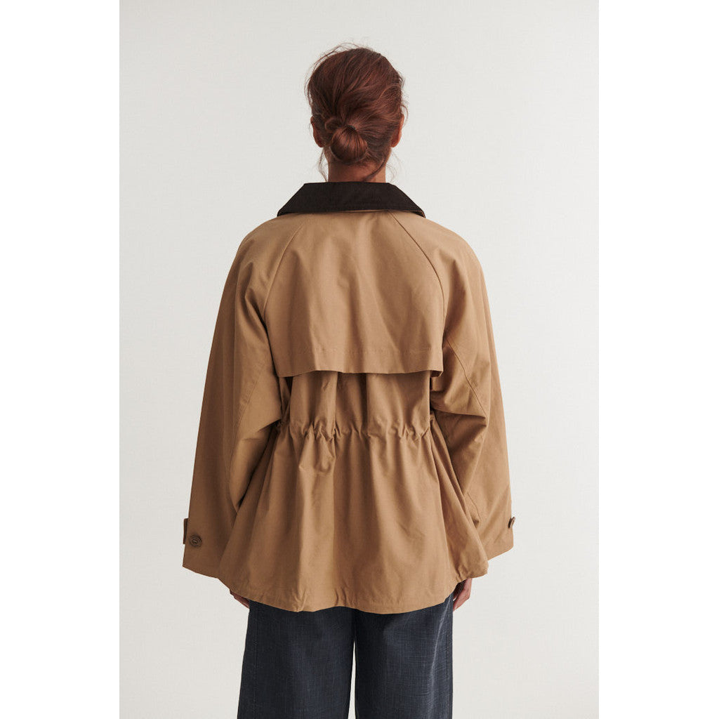 BASIC APPAREL - LIN JAKKE SEPIA TINT