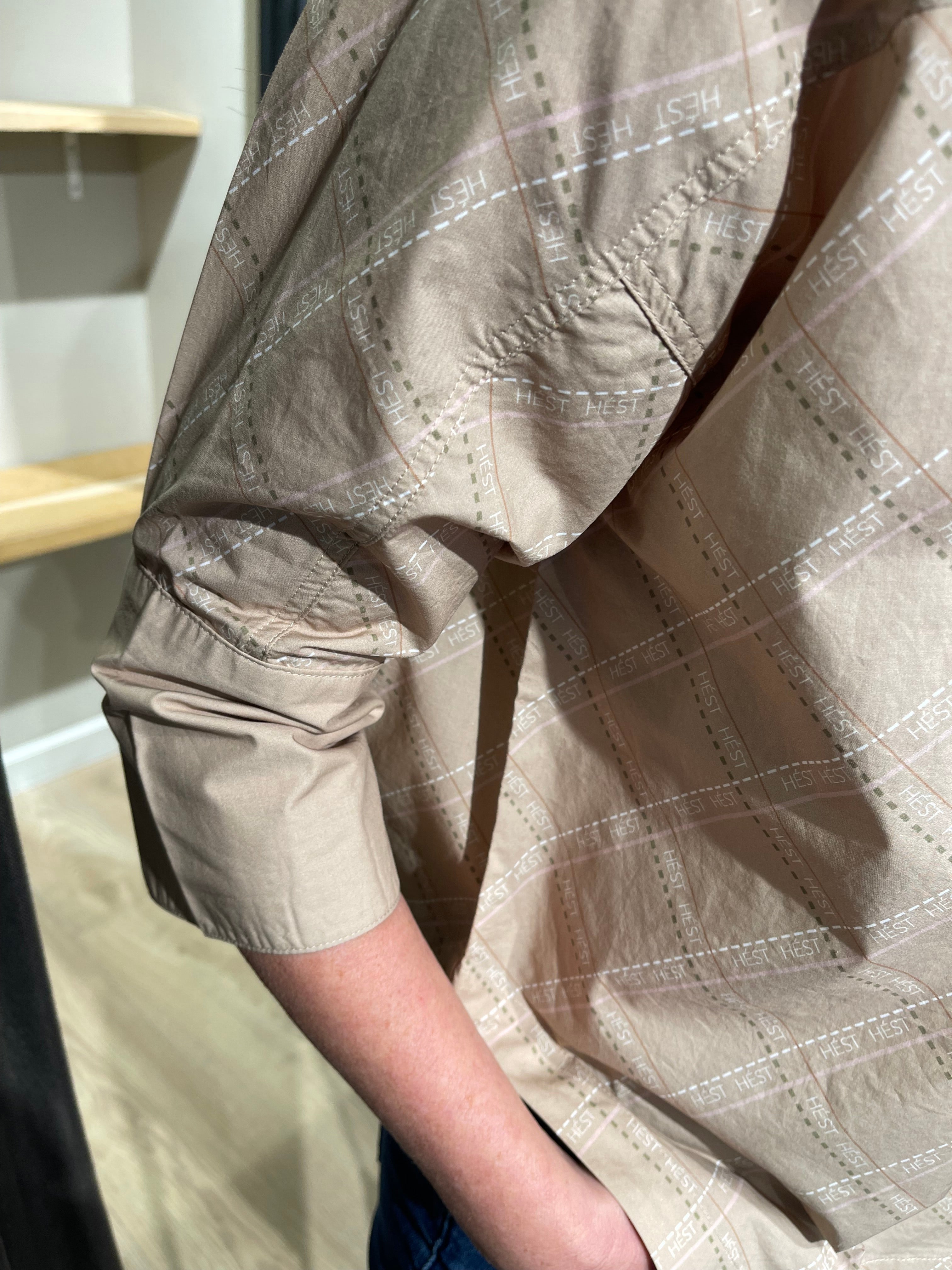 HEST - ARYA SKJORTE PRINTET HUMUS