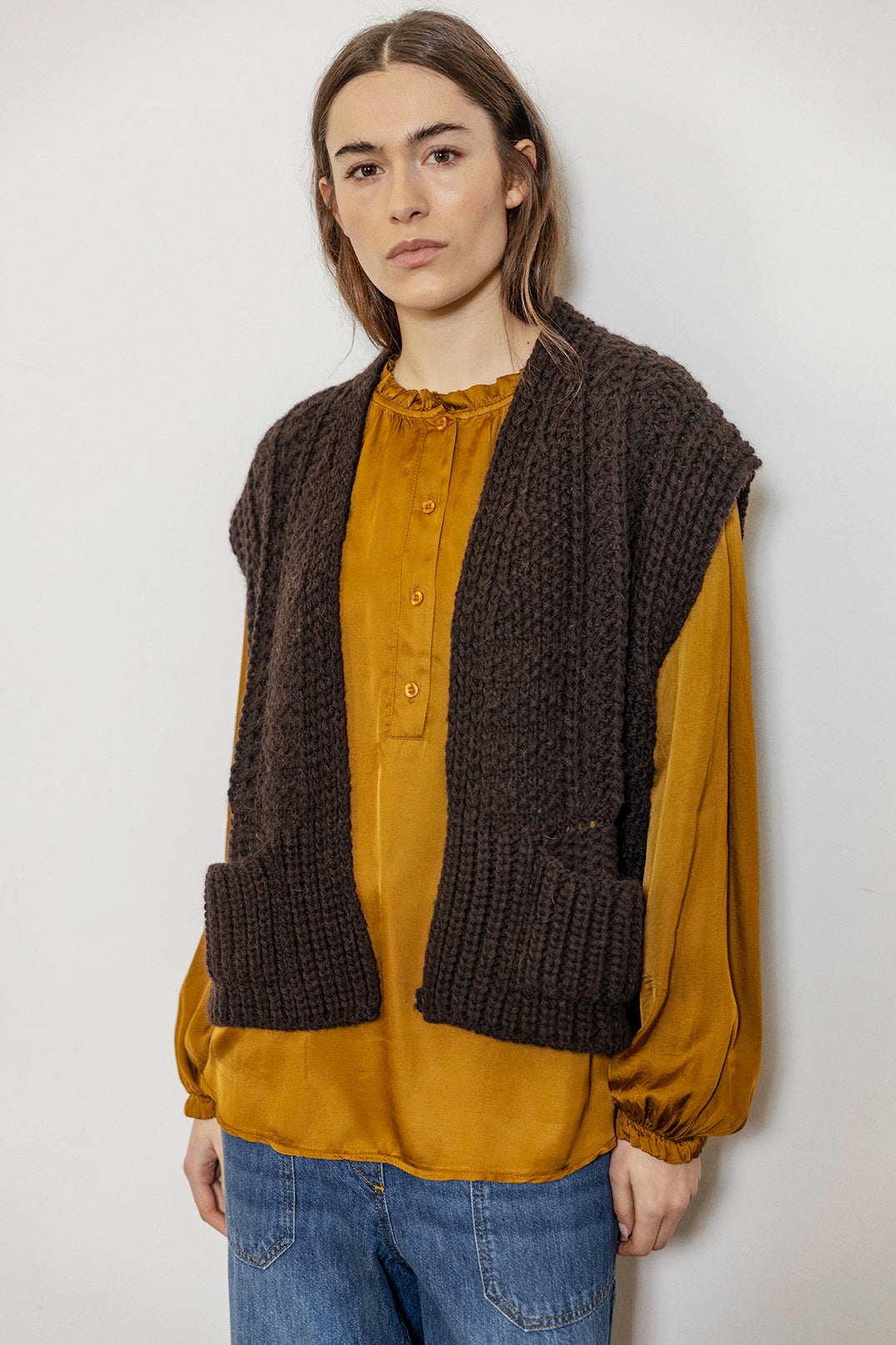 PROJECT AJ117 - SUSIE VEST COFFEE
